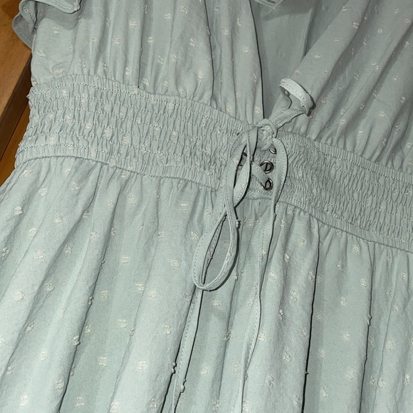 Romper - Picture 2 of 3